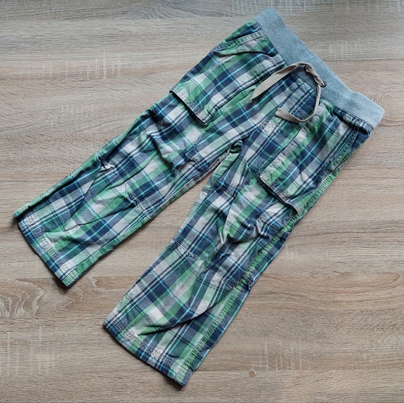 2011 Boden pants + two tees - Picture 15 of 16